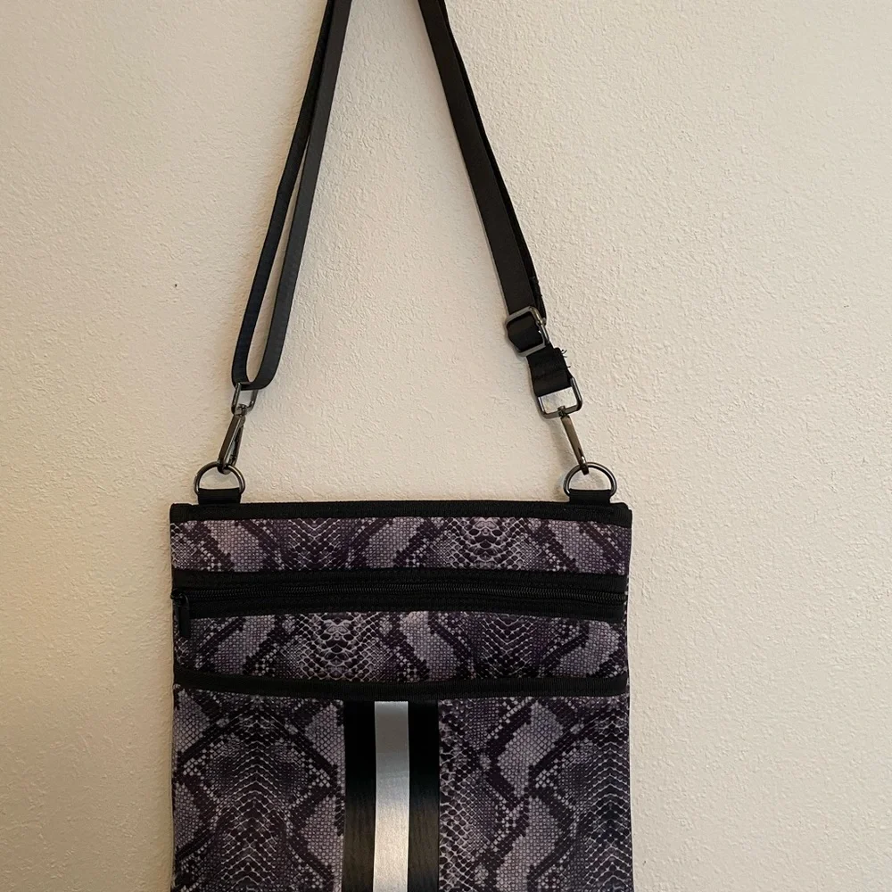 Haute Shore‎ Peyton Neoprene Crossbody Bag Gray/Black Python Print